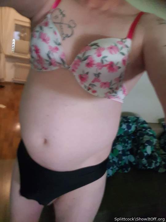 Photo of a boner from Splittcock