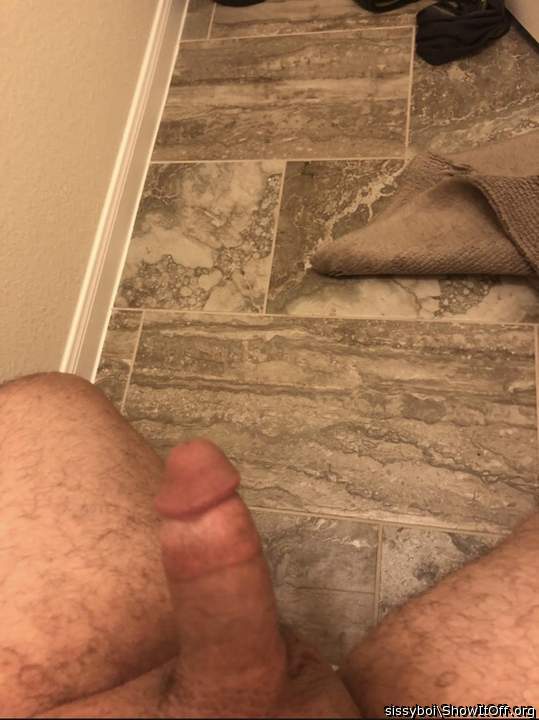 What a fat dick! I would love to rub my dick with yours.
