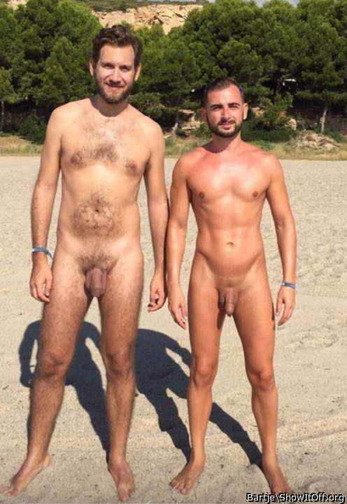 Wow. Stunning naked guys!!!!  