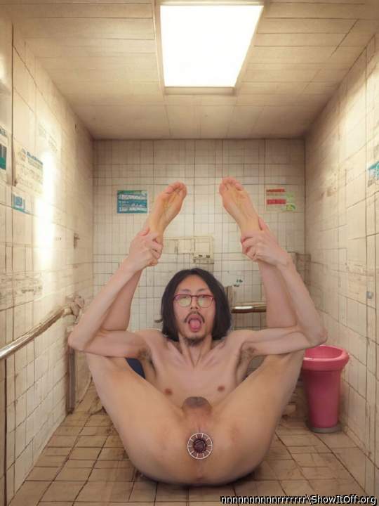 Adult image from nnnnnnnnnnrrrrrrr
