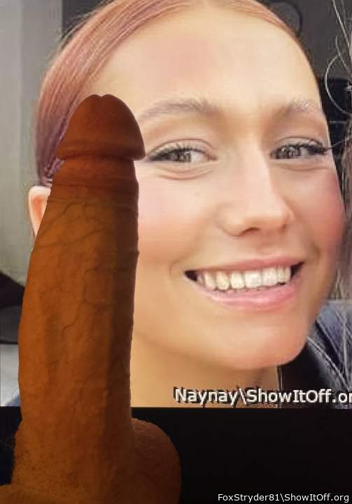 Naynay face cocked