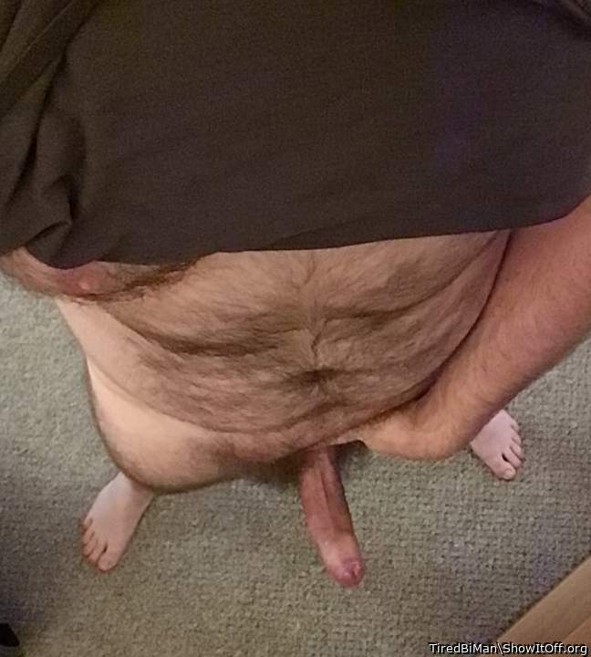 I want your stinky dick to cum in my mouth bro