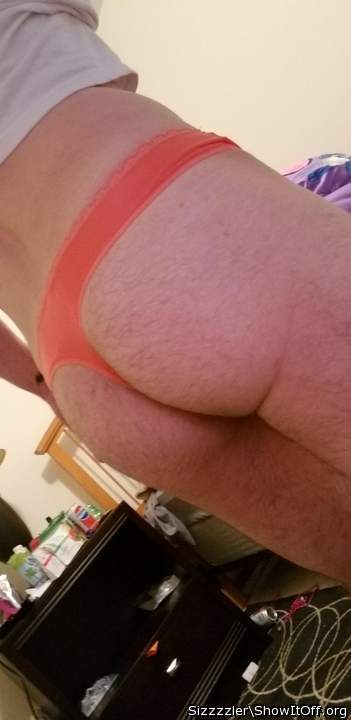 Photo of Man's Ass from Sizzzzler