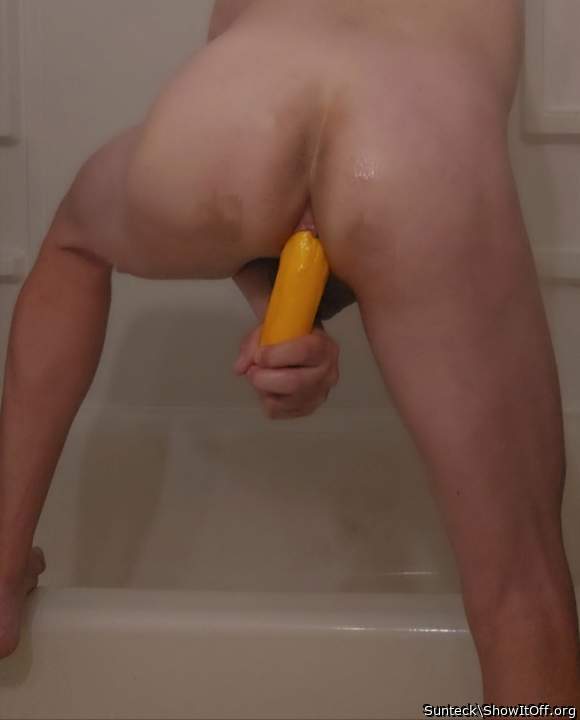 I'll bet that feels Soooooo Goooood deep inside you