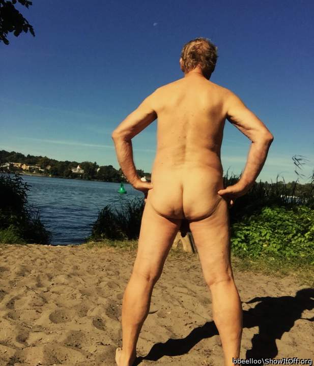 Photo of Man's Ass from bbeelloo