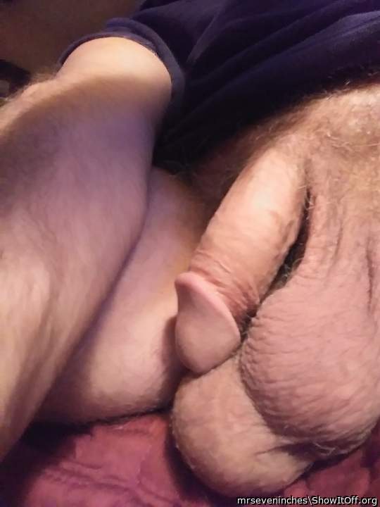 I'd like to feel that get hard in my mouth 