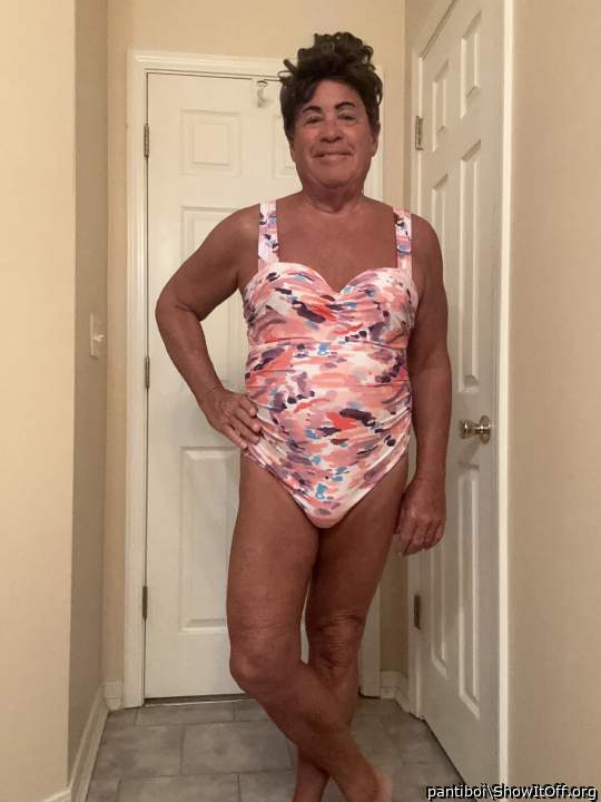 Some time I like to wear the girl swimsuit