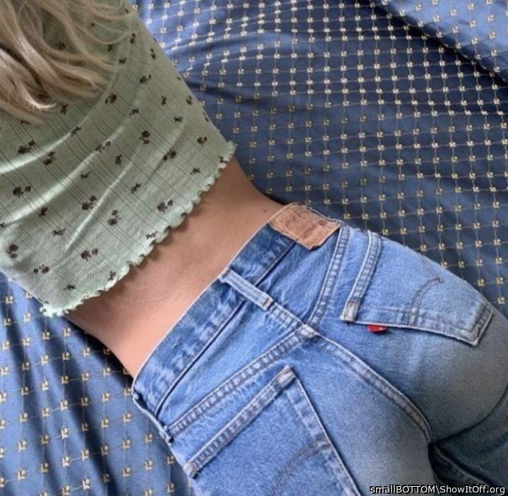 I\'m Horney For Bi Males Hands To Rub Between My BUNS So So Badly...hours p