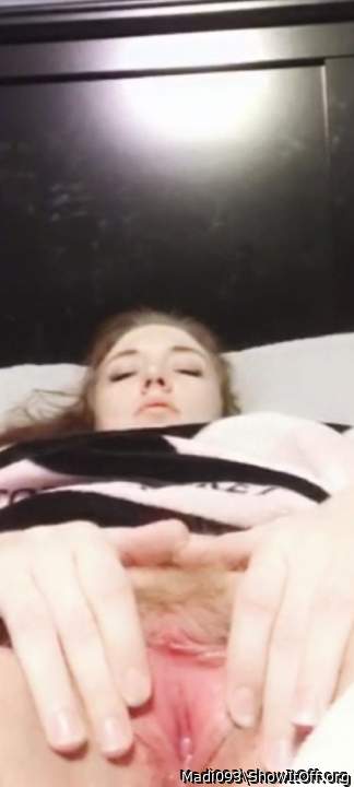 Pretty slut needs to be bred 