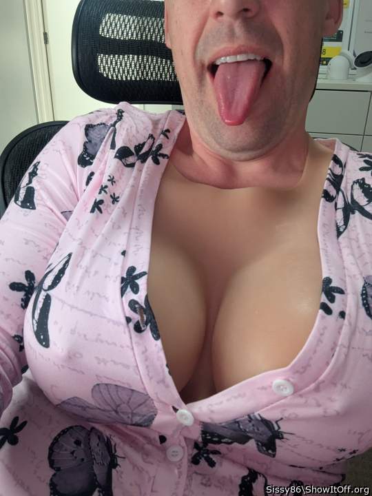 Have to work on blending in my tits still