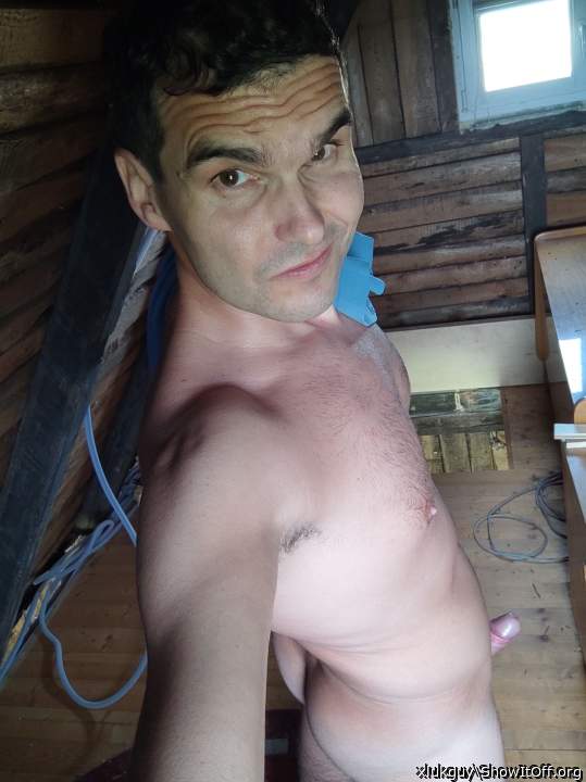 horny naked faggot Tomas