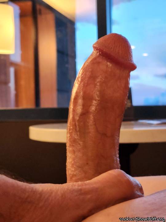 I�m in the mood right now for yoy4 big thick cock