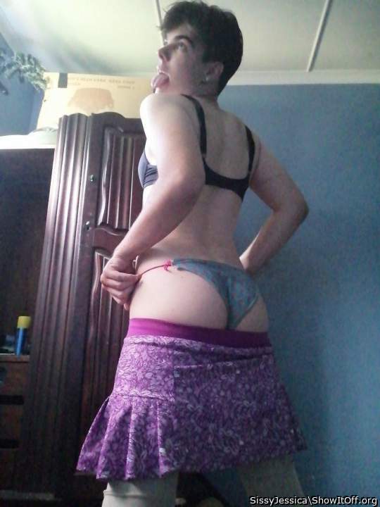 sissy Jessica exposed