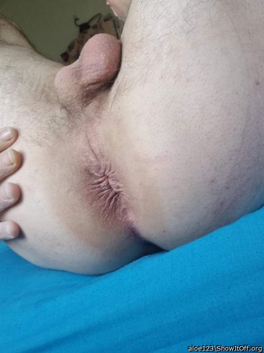 Damn , your asspussy is so hot and Delicious� wanna eat you�