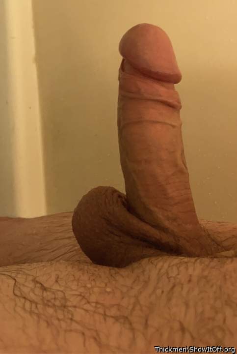  damn that's a thick cock.
I'd love to make you cum  