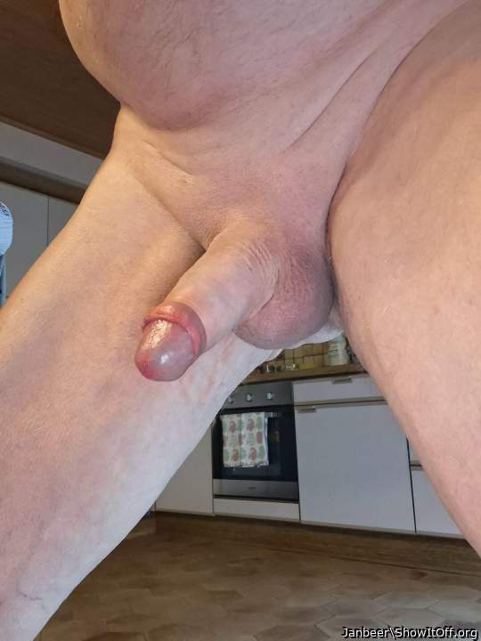 Photo of a schlong from Janbeer