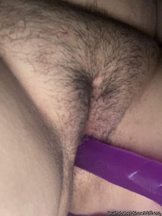 Damn!! Yummy bush and wish I could eat that perfect pussy!