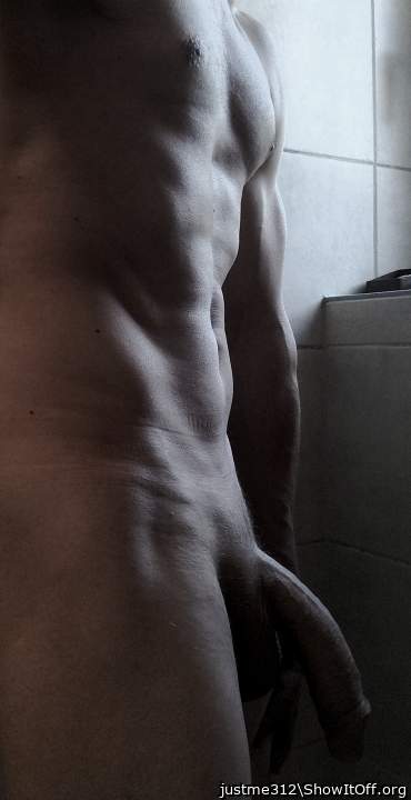 Damn this is one hot, SEXY picture &#129316; &#128523;