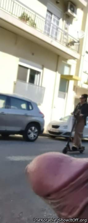 Street flash jerk off