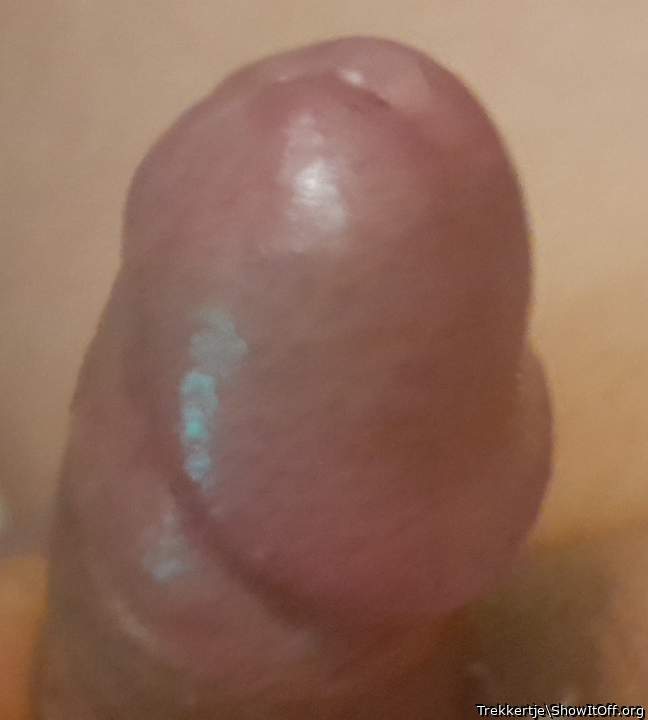 Nice head of the dick.. 