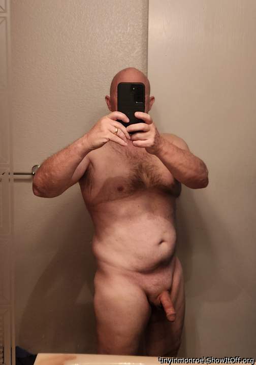 Photo of a schlong from tinyinmonroe