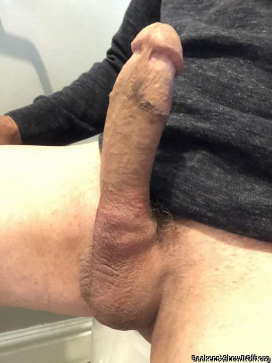 I'm on my knees waiting for the shot of your cum in my face 