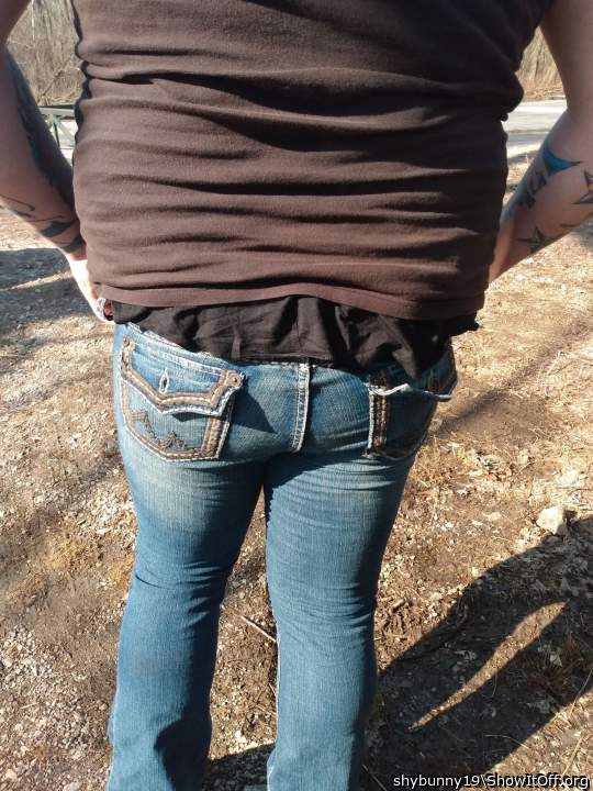 Hubby in womens jeans