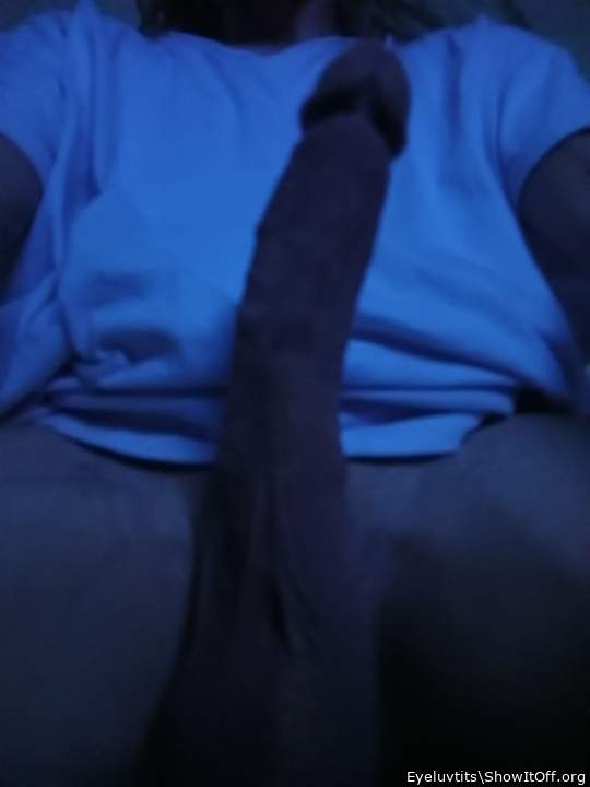 Photo of a cock from Eyeluvtits