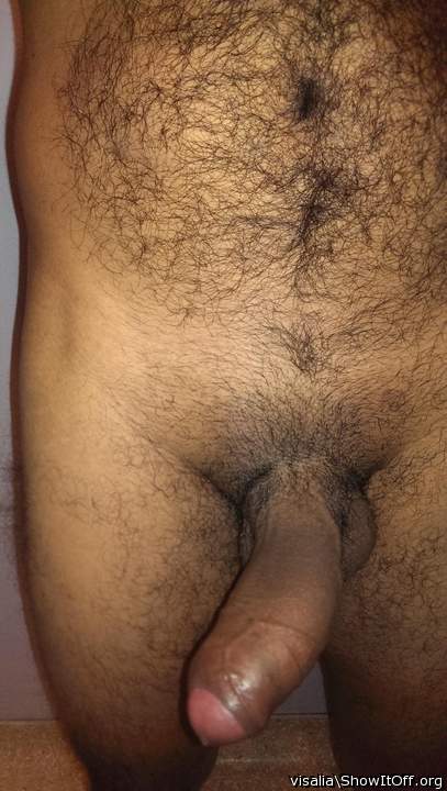 Nice curved dick !!  