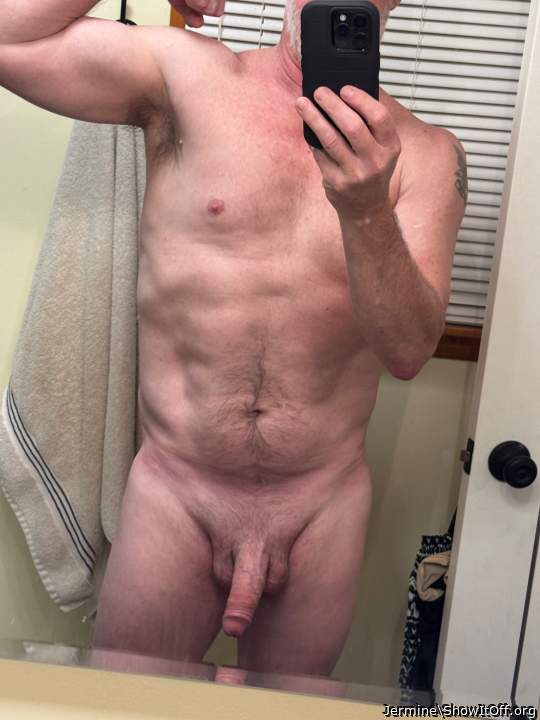 Photo of a meat stick from Jermine