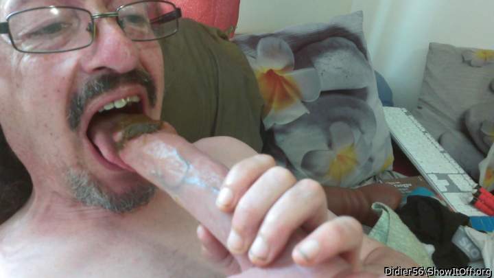 cédric showing his cock